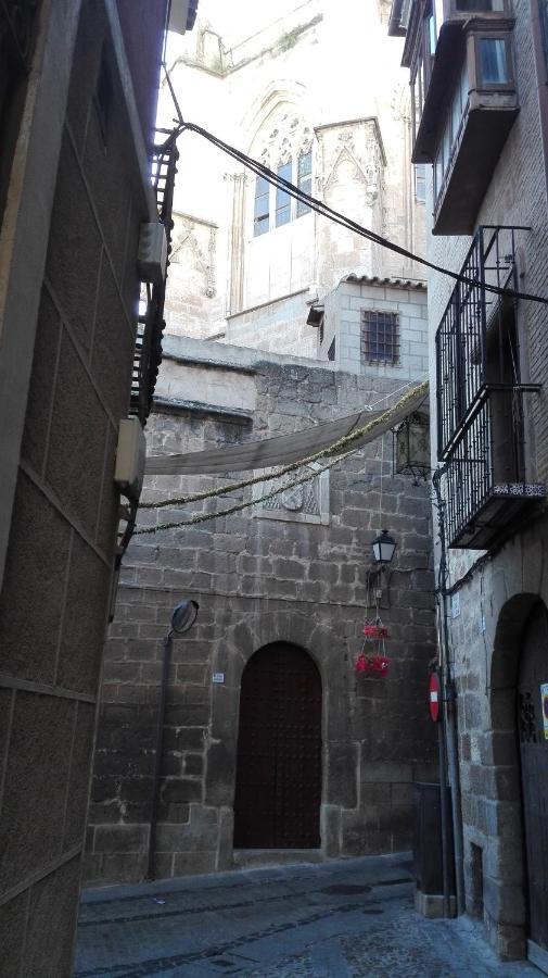 La Casa De Las Abuelas Toledo Luaran gambar